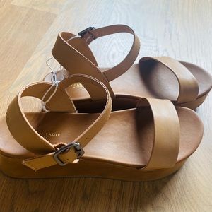 American Eagle sandals, size 7